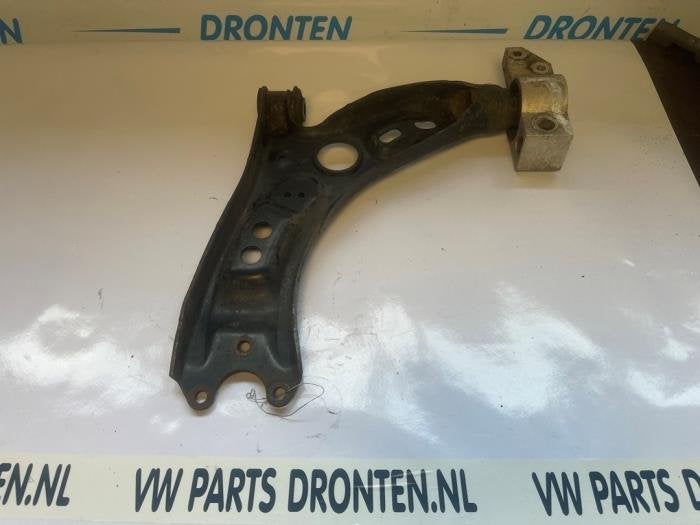 Draagarm rechts-voor van een Skoda Octavia, Gebruikt, -, -, Ophalen of Verzenden