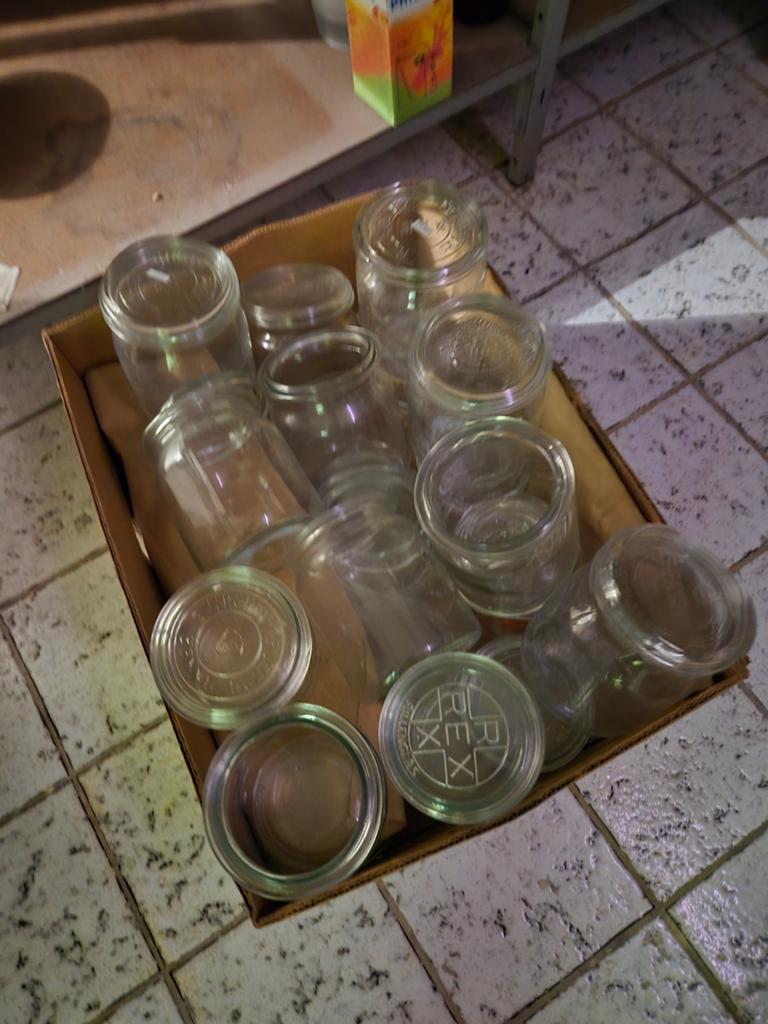 Vintage glazen voorraadpotten Weck + opentool, Ophalen