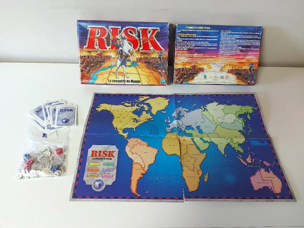 Risk Bordspel (klein model), Hobby en Vrije tijd, Gezelschapsspellen | Bordspellen, Vijf spelers of meer, Ophalen of Verzenden