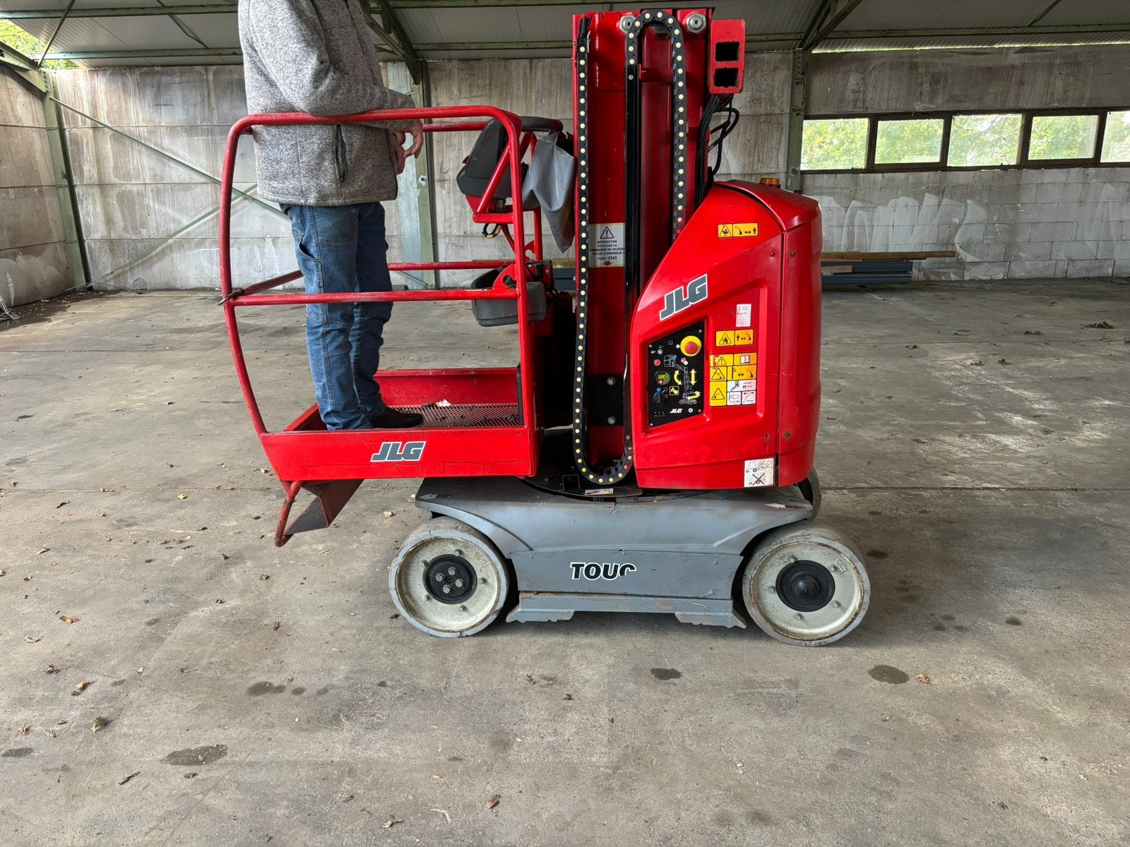 JLG Toucan 8 E, Bricolage & Construction, Enlèvement