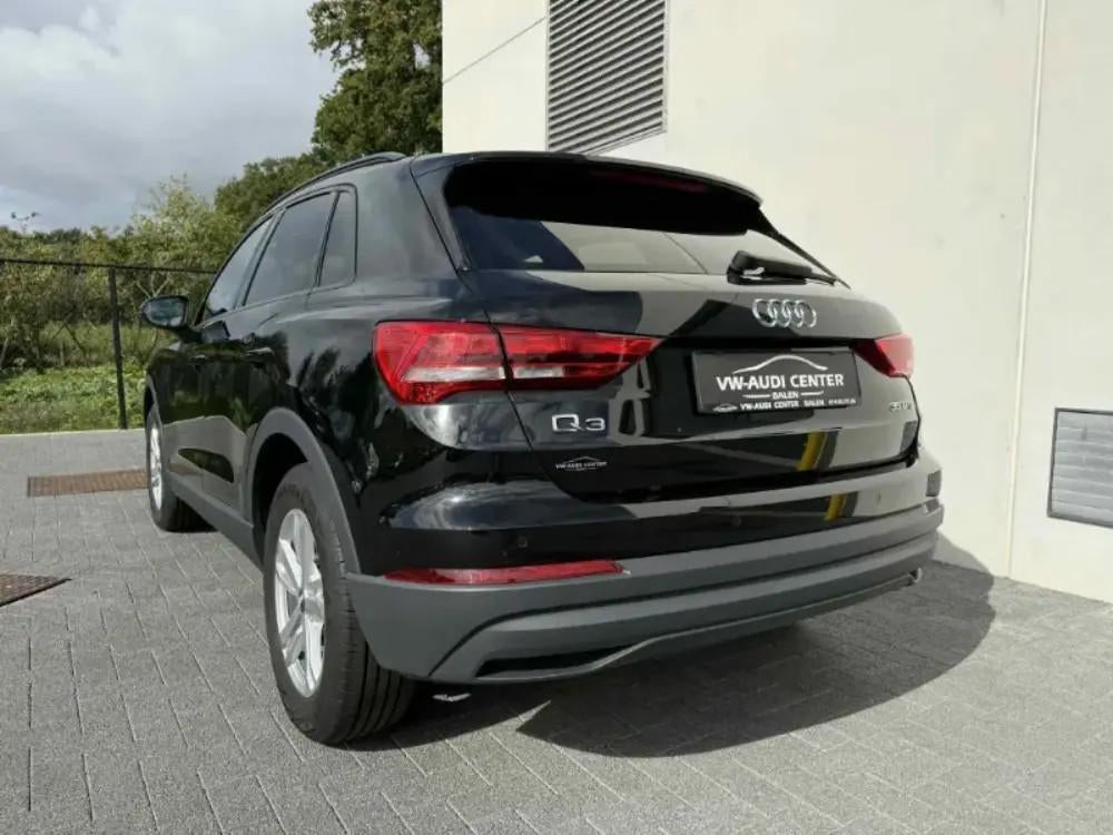 Audi Q3 Q3 35TFSI 150PK (bj 2020), https://public.car-pass.be/vhr/26532310-4a96-473d-b62d-7eff9f53c250, Stof, 4 cilinders, 1535 kg