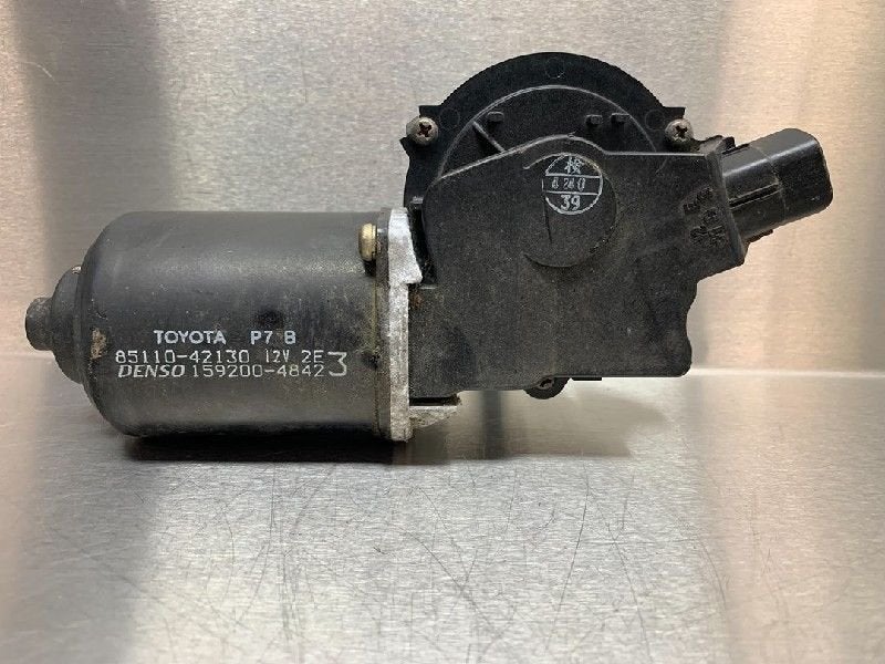 MOTEUR ESSUIE-GLACE AVANT Toyota RAV4 (A2) (|8511042130|), Utilisé, Toyota