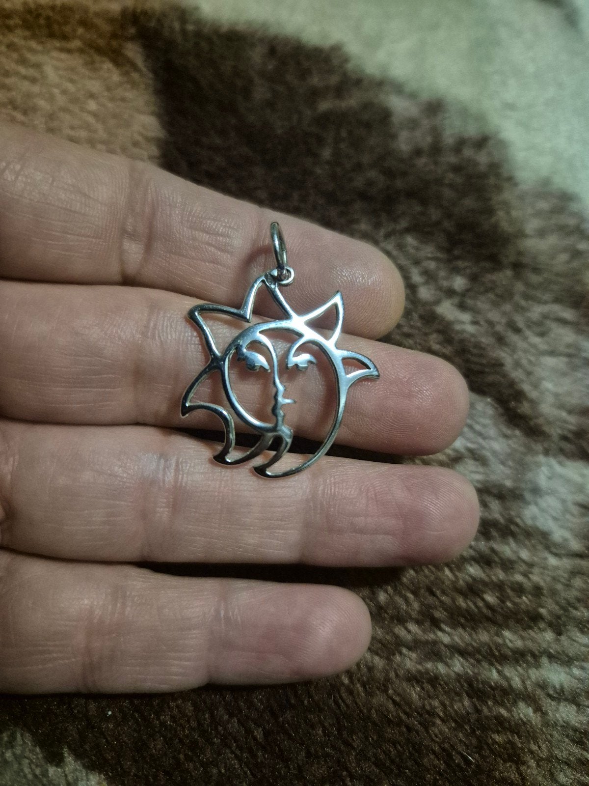Heel prachtige zilveren ketting hanger maan en zon, Enlèvement ou Envoi