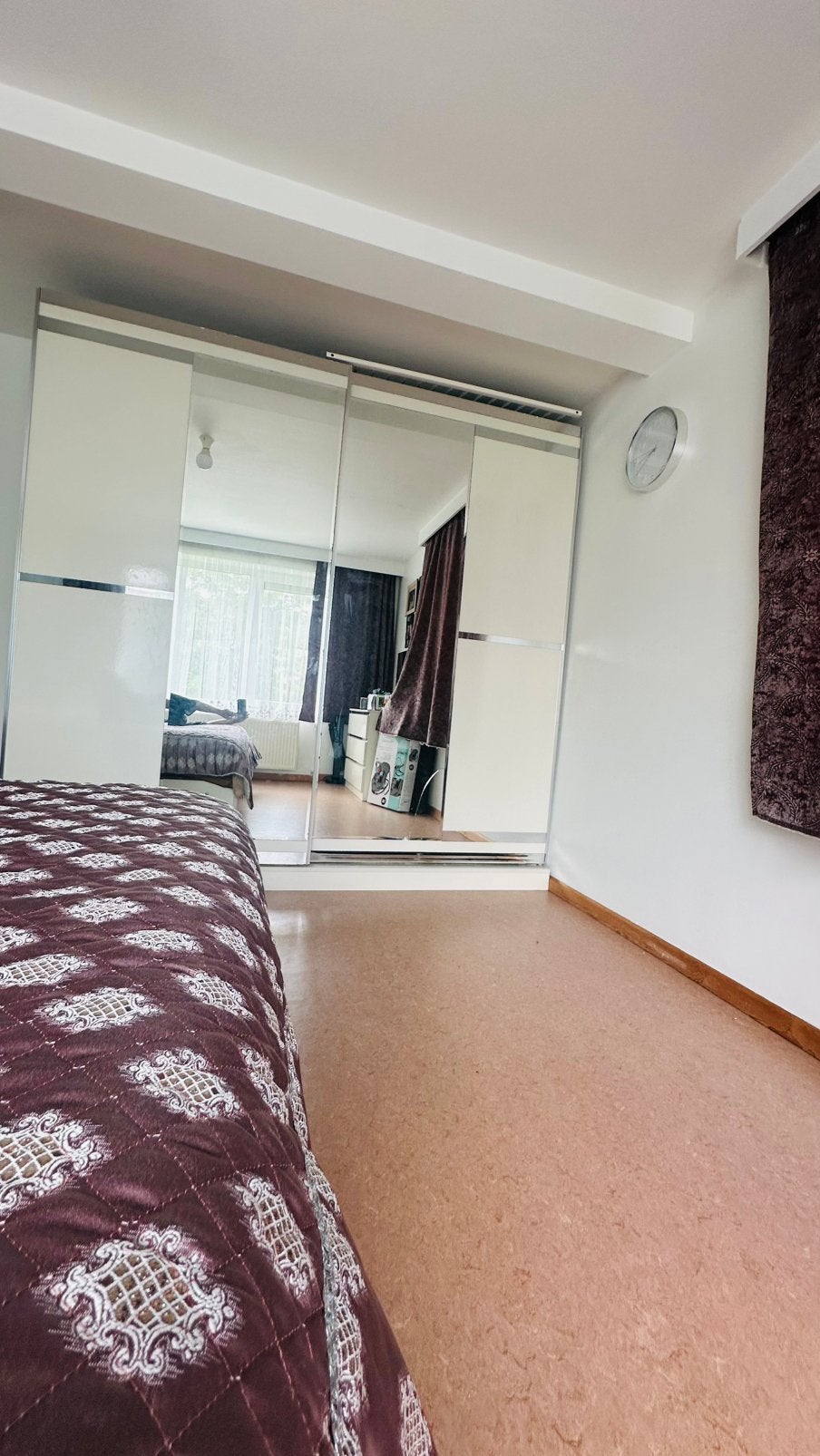 Slaapkamer Spullen, Ophalen