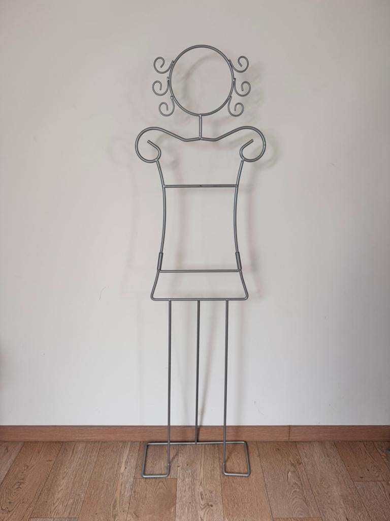 Metalen paspop vrouwenmodel, Ophalen, 100 tot 150 cm, Zo goed als nieuw, Metaal