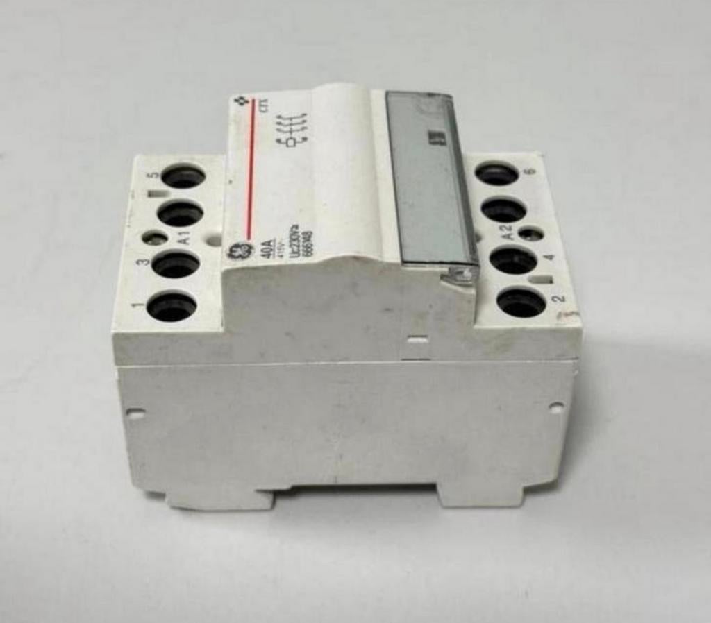 GENERAL ELECTRIC 40AMP TRIPOLAIRE SANS CONTACTEUR 230V AC DC, Enlèvement ou Envoi, Comme neuf