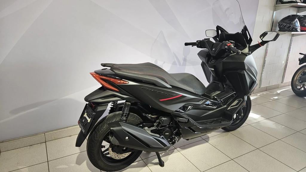 Honda NSS350 Forza (bj 2025), Motoren, Bedrijf, 12 t/m 35 kW, Scooter, 330 cc
