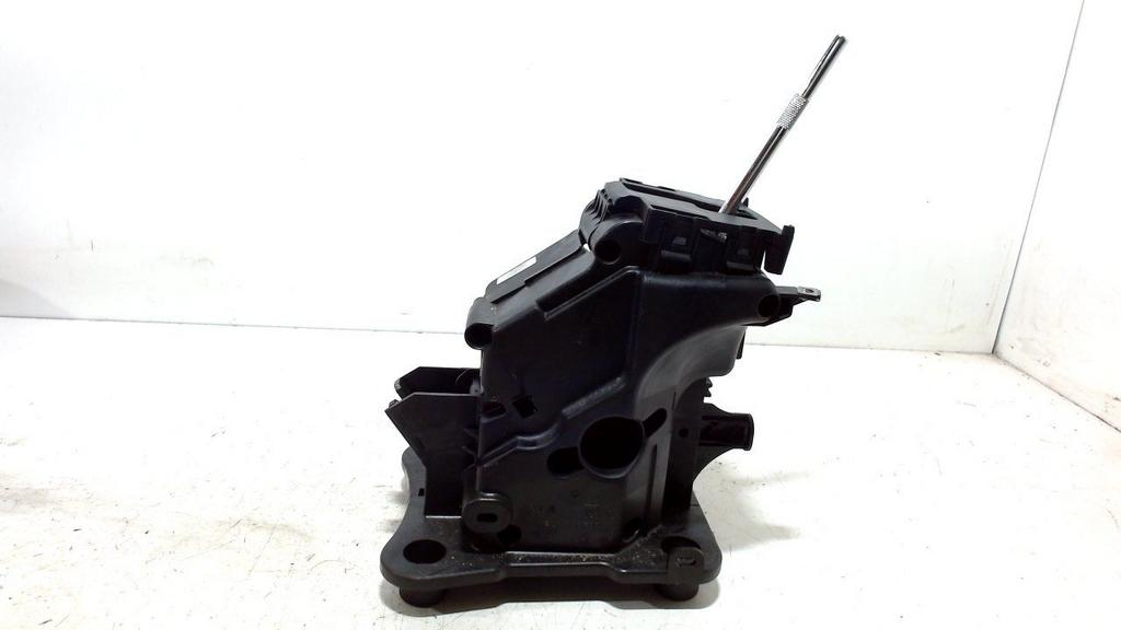 Schakelmechaniek Peugeot 5008, Onderdelen@venauto.nl, Van der Ven Autorecycling B.V., Gebruikt, Ettenseweg 76, 4706 PB Roosendaal, The Netherlands