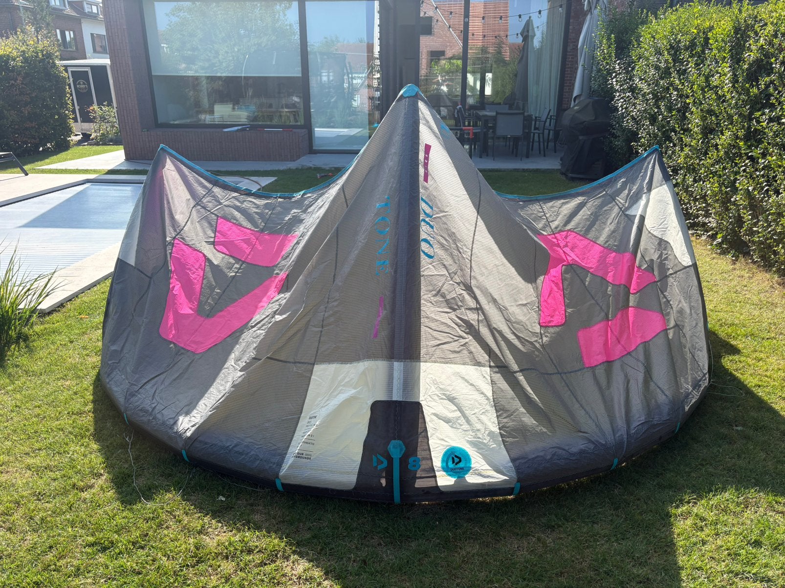 Duotone Dice 8m - 2021, Watersport en Boten, Kitesurfen, Ophalen, Zo goed als nieuw, Kite
