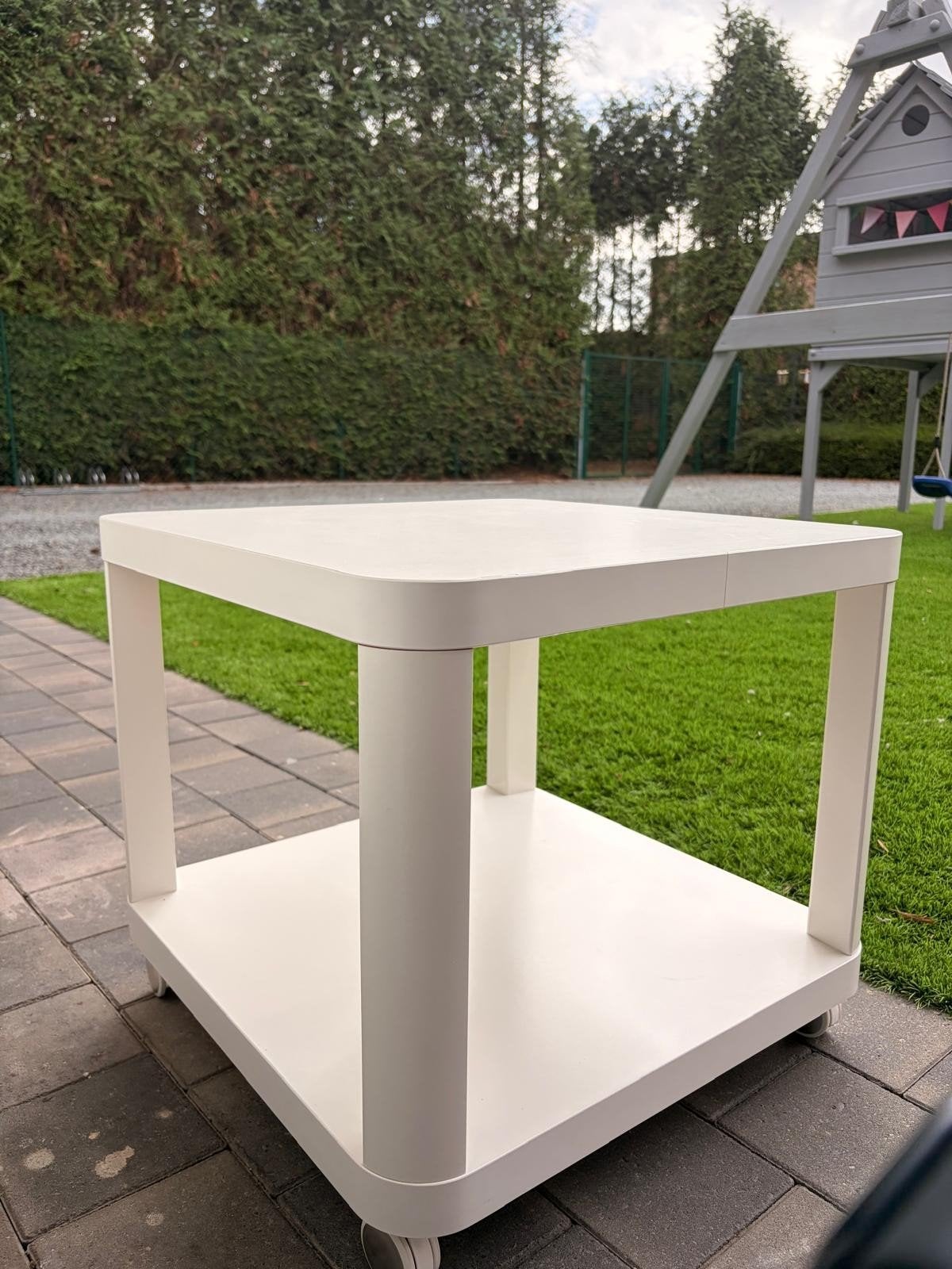 Bijzettafel 50x50 cm
Prijs : 12€, Ophalen, Gebruikt