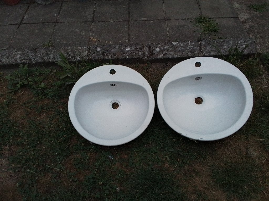 2 vasques en tôle émaillé déjà utilisé, Enlèvement