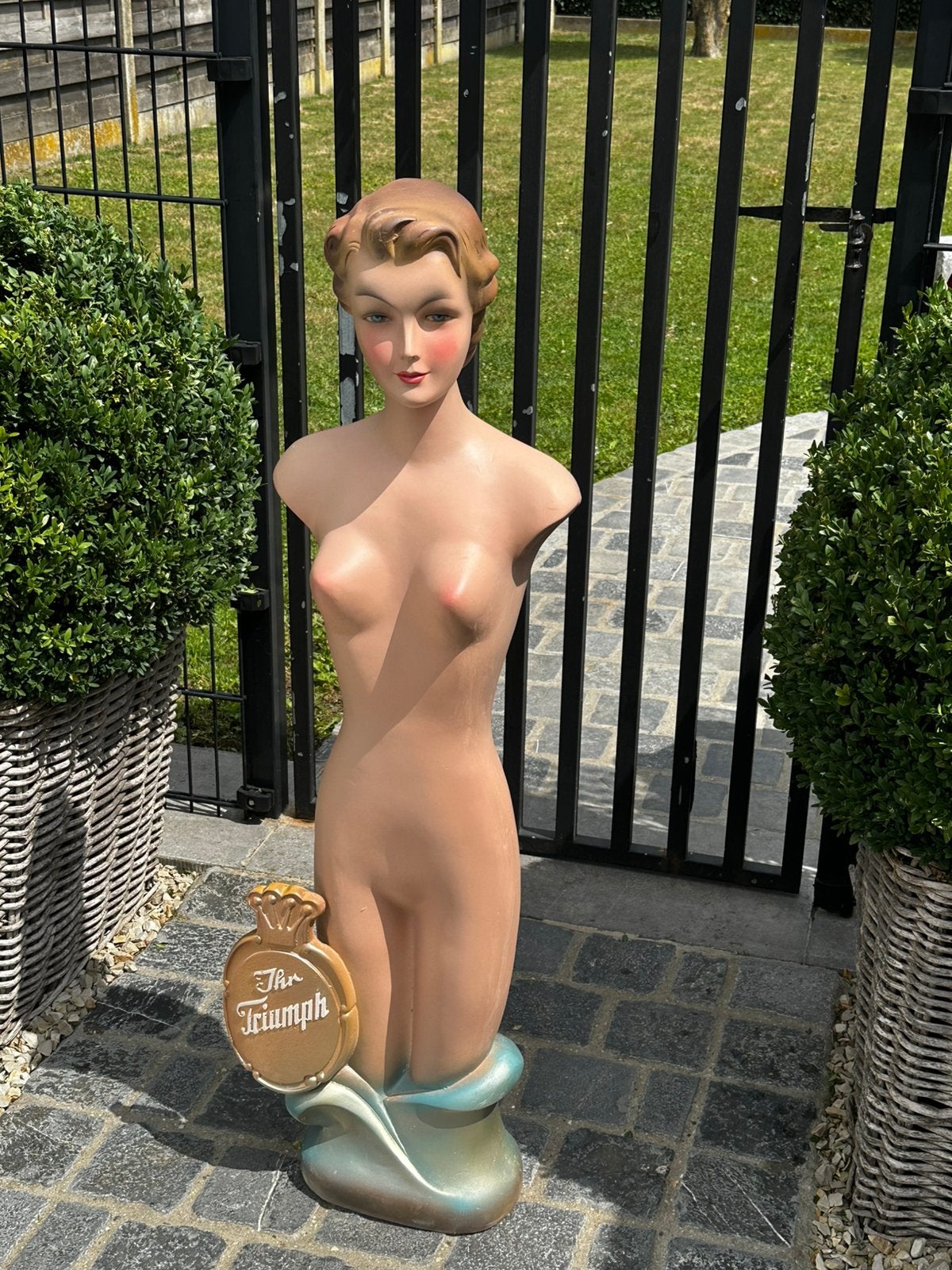 Vrouwen buste in gips groot, Antiek en Kunst, Ophalen