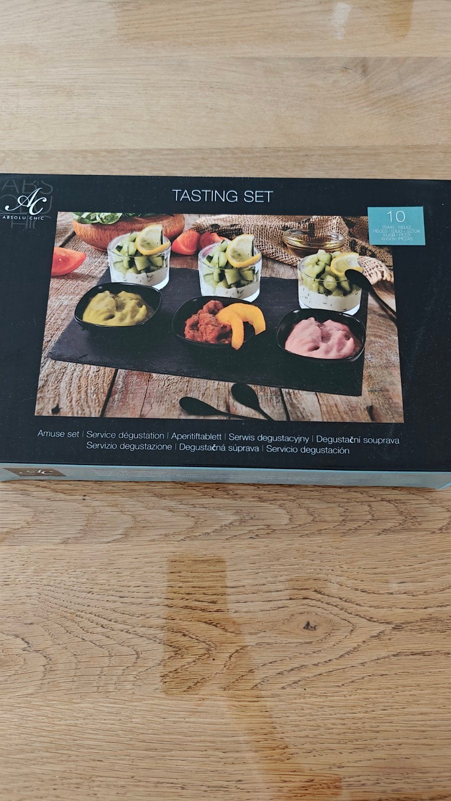Aperitief plank met glaasjes en potjes, Ophalen