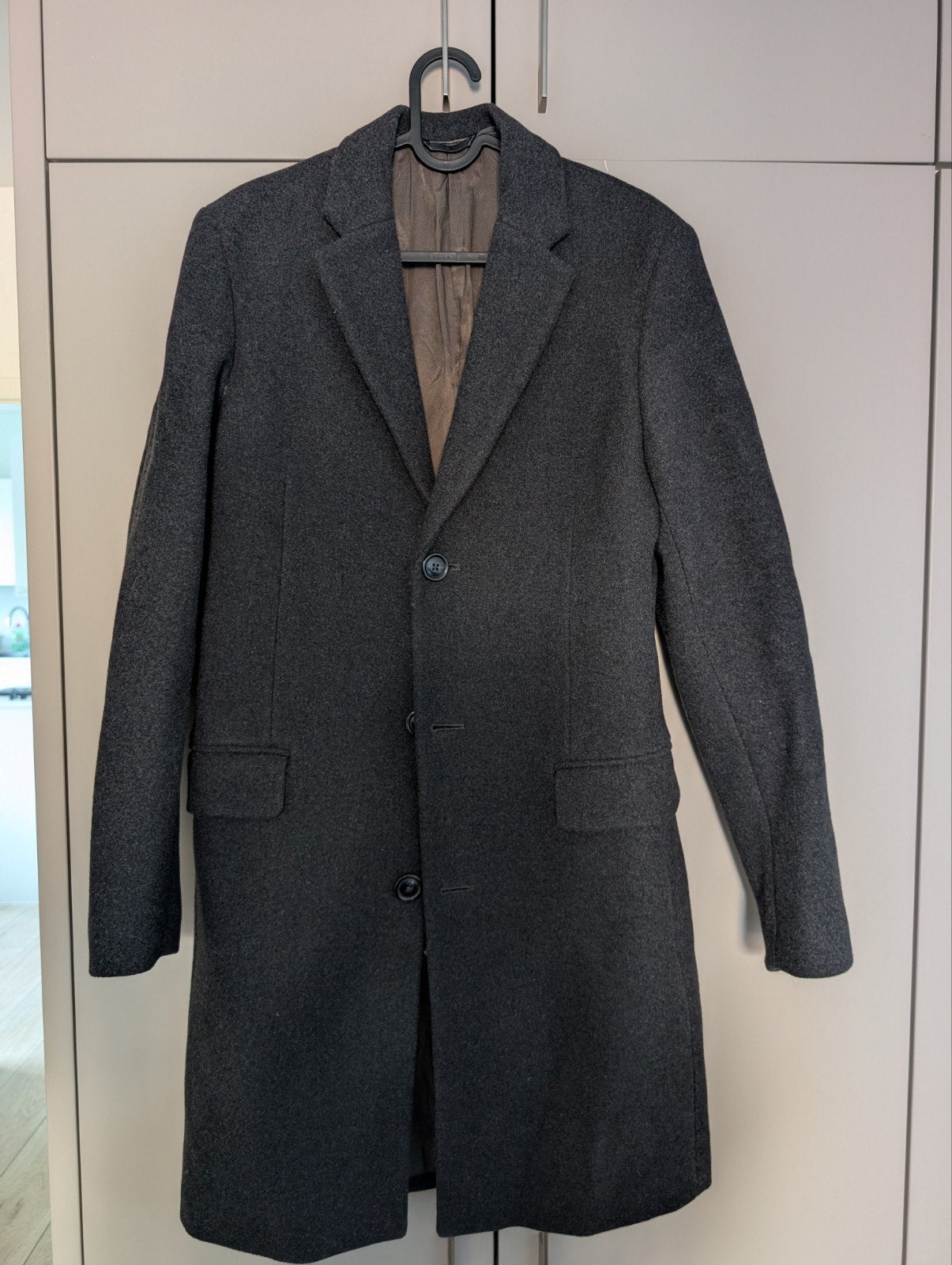 Mango Man Tailored line overcoat in dark charcoal grey, Kleding | Heren, Kostuums en vesten, Ophalen, Mango Man, Zo goed als nieuw