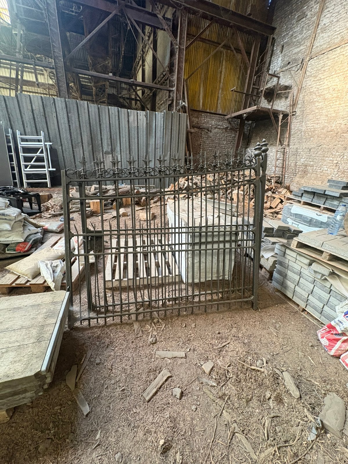 Barrière en fer forgé, 200 cm ou plus, Portail battant, 150 à 200 cm, Enlèvement