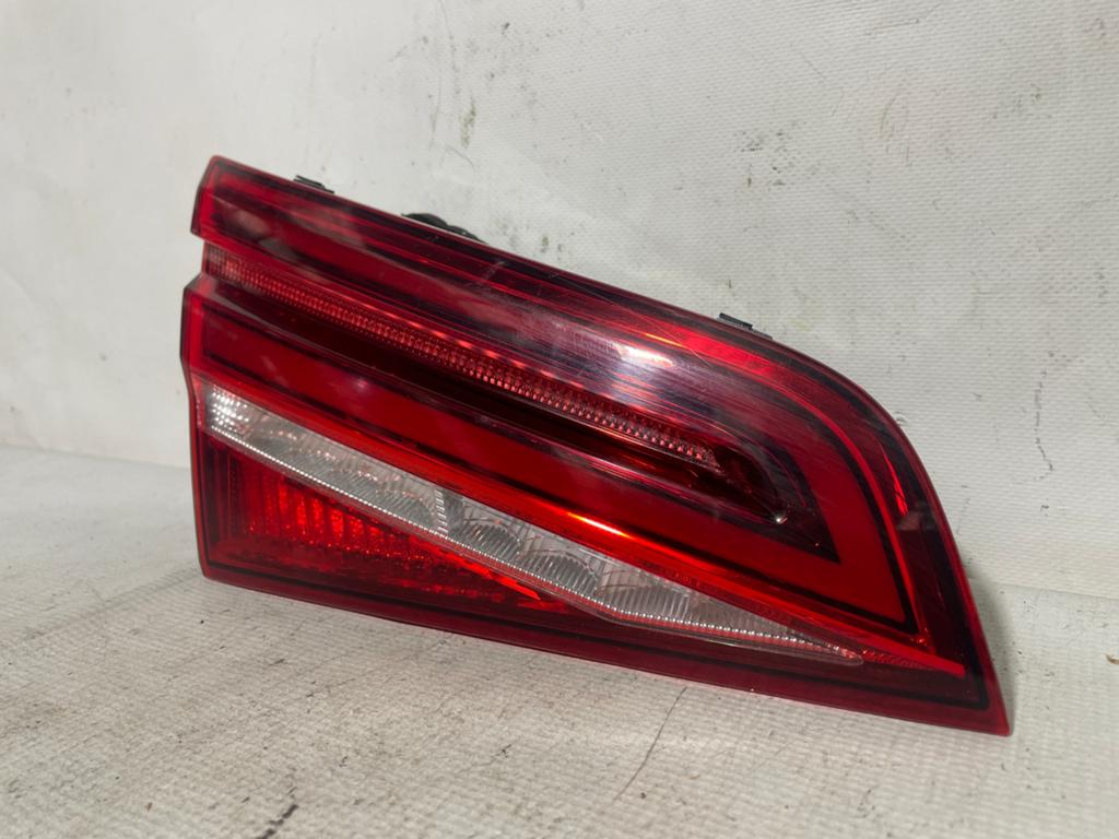 Feux arriere gauche INNONDE AUDI A3 8V4945093C, Audi, Enlèvement, Utilisé
