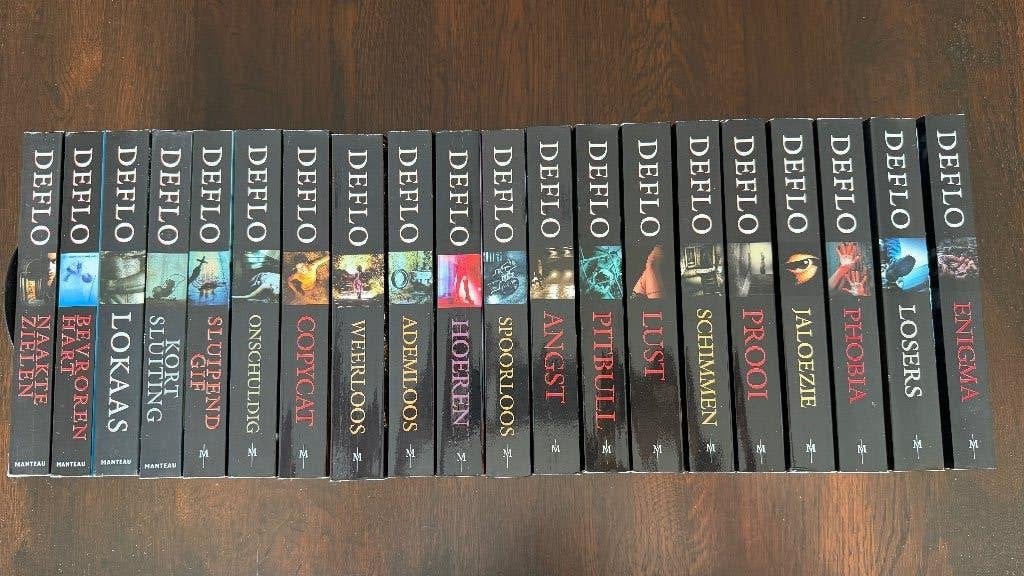 DEFLO LUC thrillers, Boeken, Ophalen, Gelezen, Deflo, België