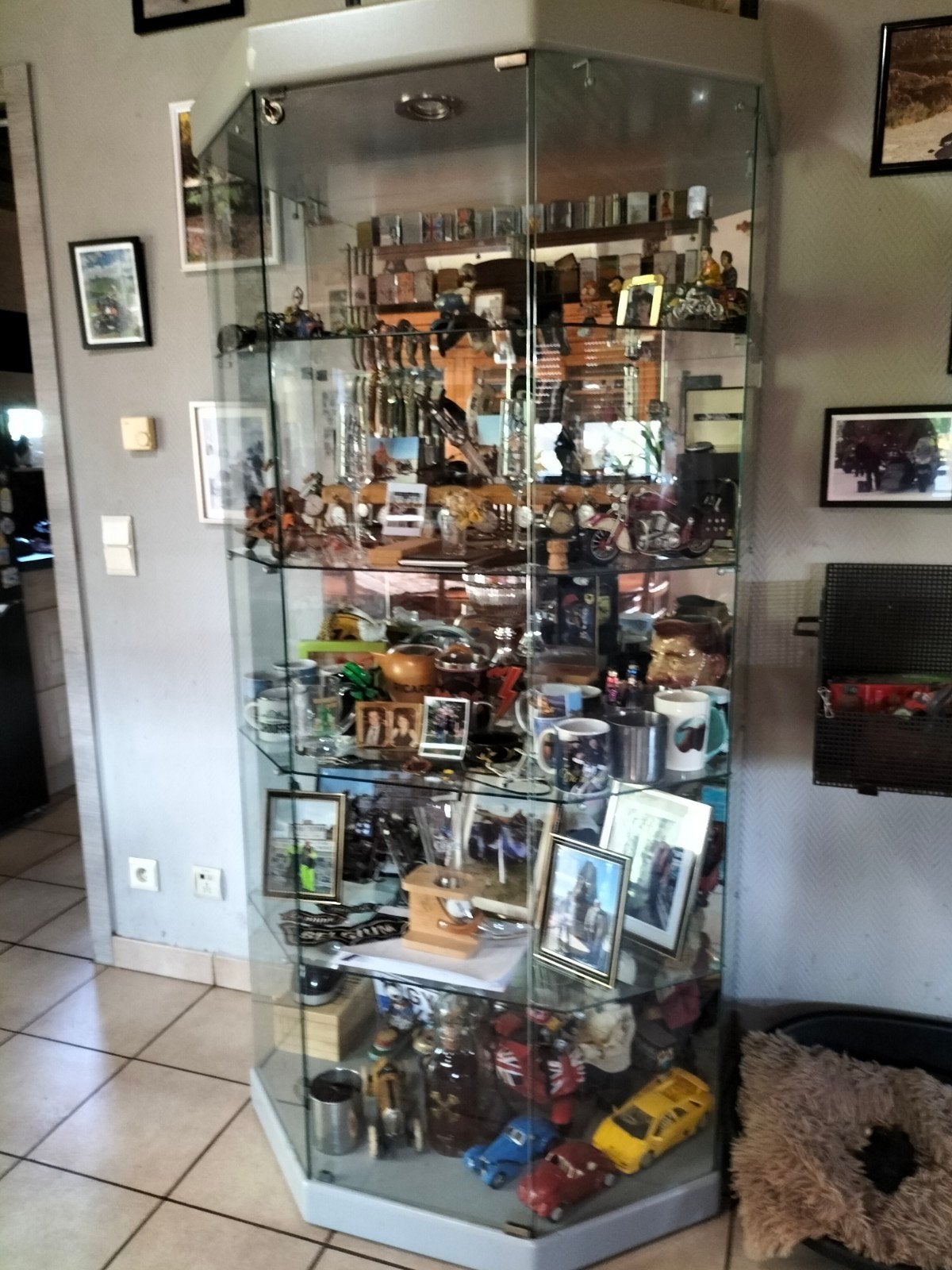 vitrine a vendre, Huis en Inrichting, Kasten | Vitrinekasten, Ophalen, Gebruikt, 50 tot 100 cm, 150 tot 200 cm