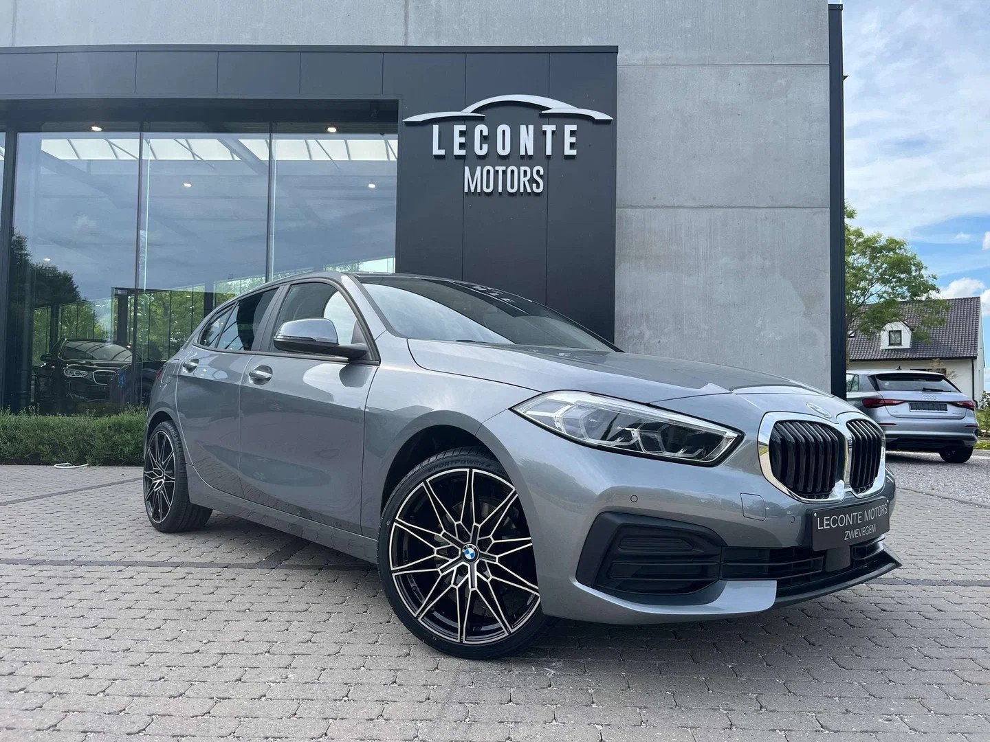 BMW 1 Serie 116 116iA Hatchback Full-LED/Navigatie/Carplay/P, Argent ou Gris, Achat, Noir, Automatique