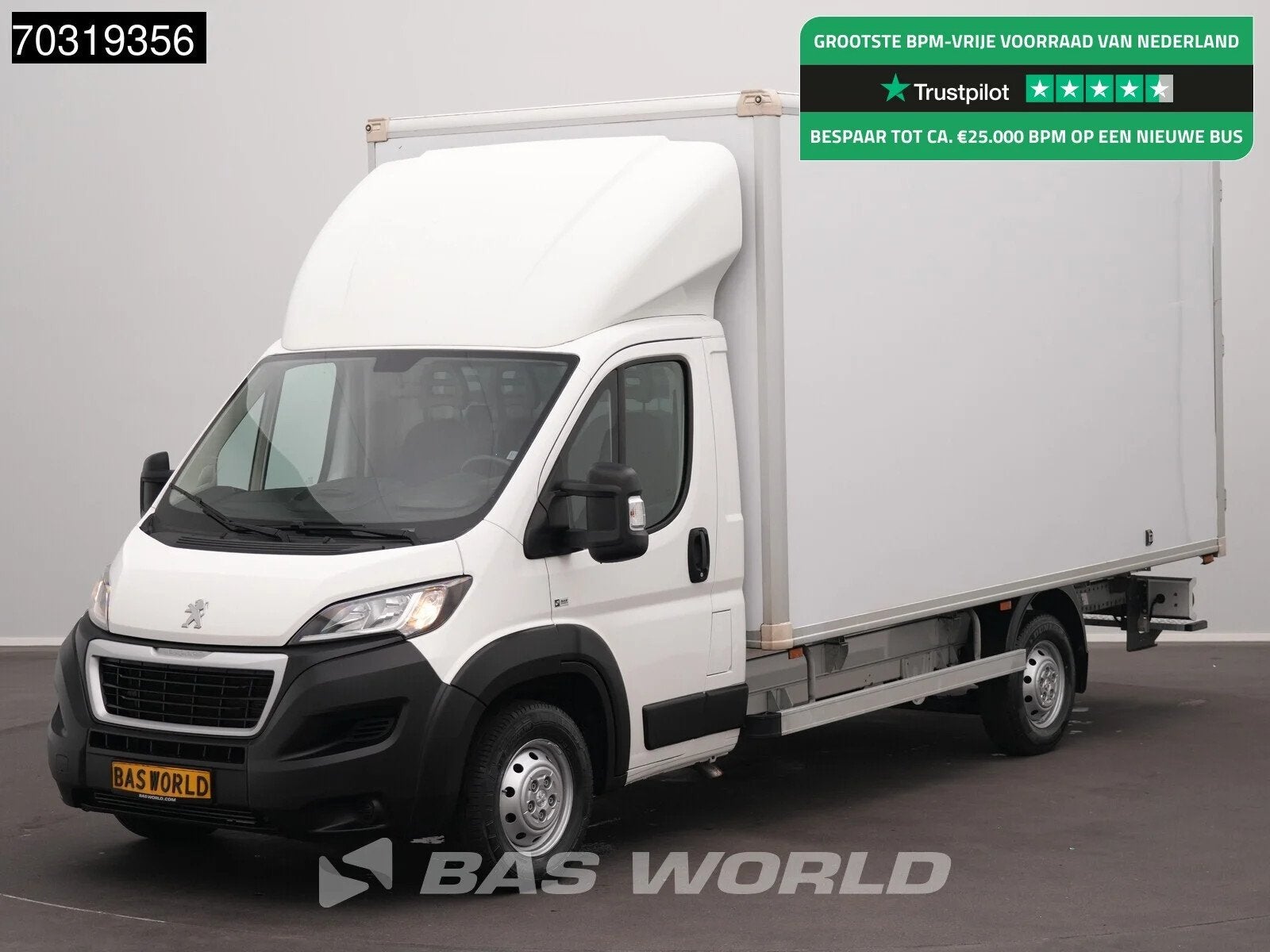 Peugeot Boxer 140PK Bakwagen Achterdeuren 140PK Navigatie Ca, Auto's, 2590 kg, Stof, Gebruikt, Euro 6