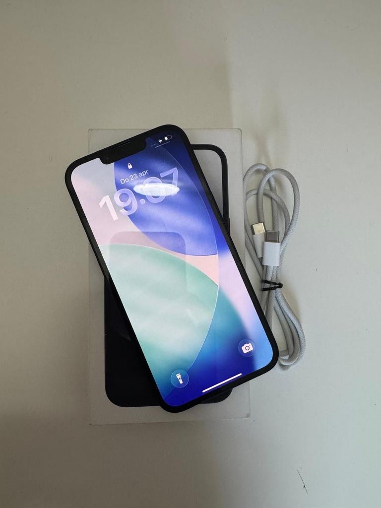 iPhone 16e - Perfecte staat - 100%, Telecommunicatie, Mobiele telefoons | Apple iPhone, Ophalen, Zwart, Zo goed als nieuw, 128 GB