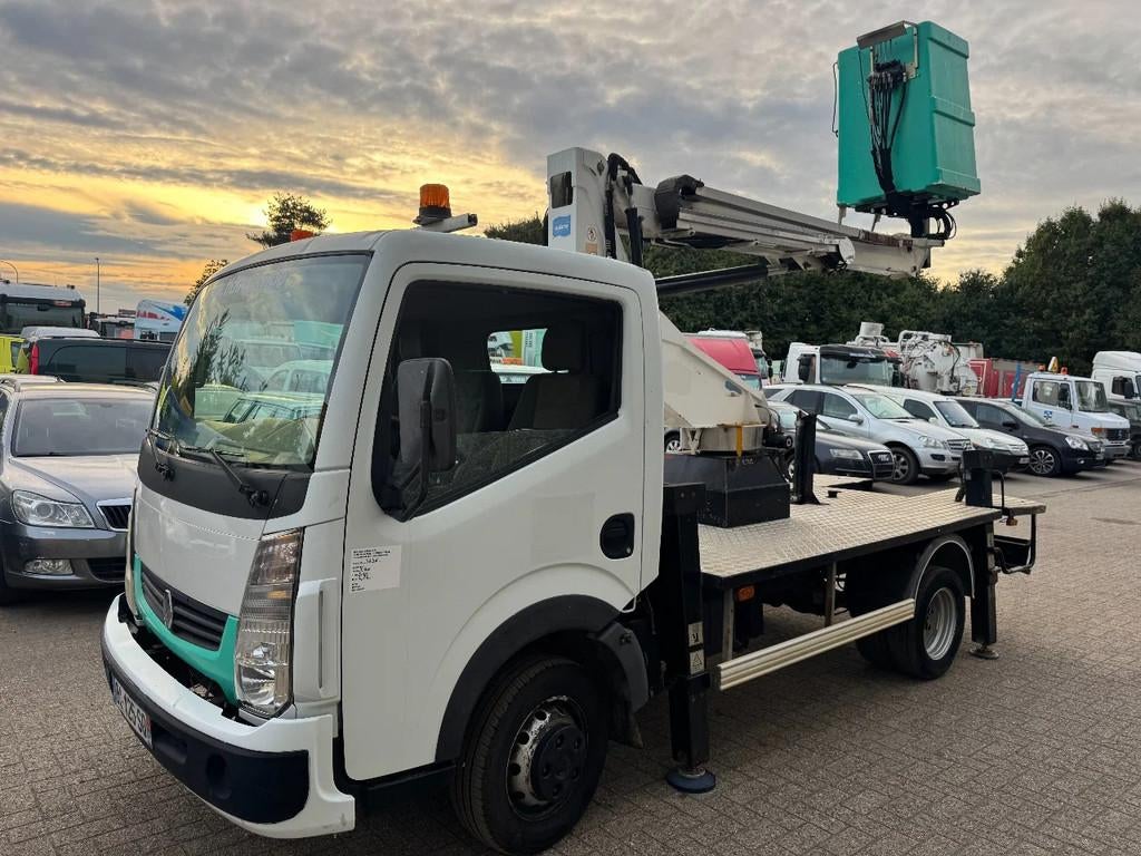 Renault Maxity 130 *10M WORKING PLATFORM-NACELLE-HOOGWERKER*, Auto's, Gebruikt, Renault, Wit, Bedrijf