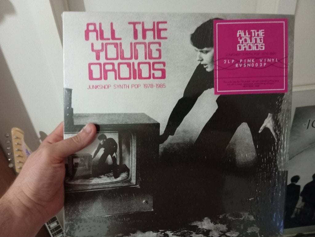 ALL THE YOUNG DROIDS 1978-1985 New Wave compilatie !, Electronic Rock, Ophalen of Verzenden, Zo goed als nieuw, Speciale editie