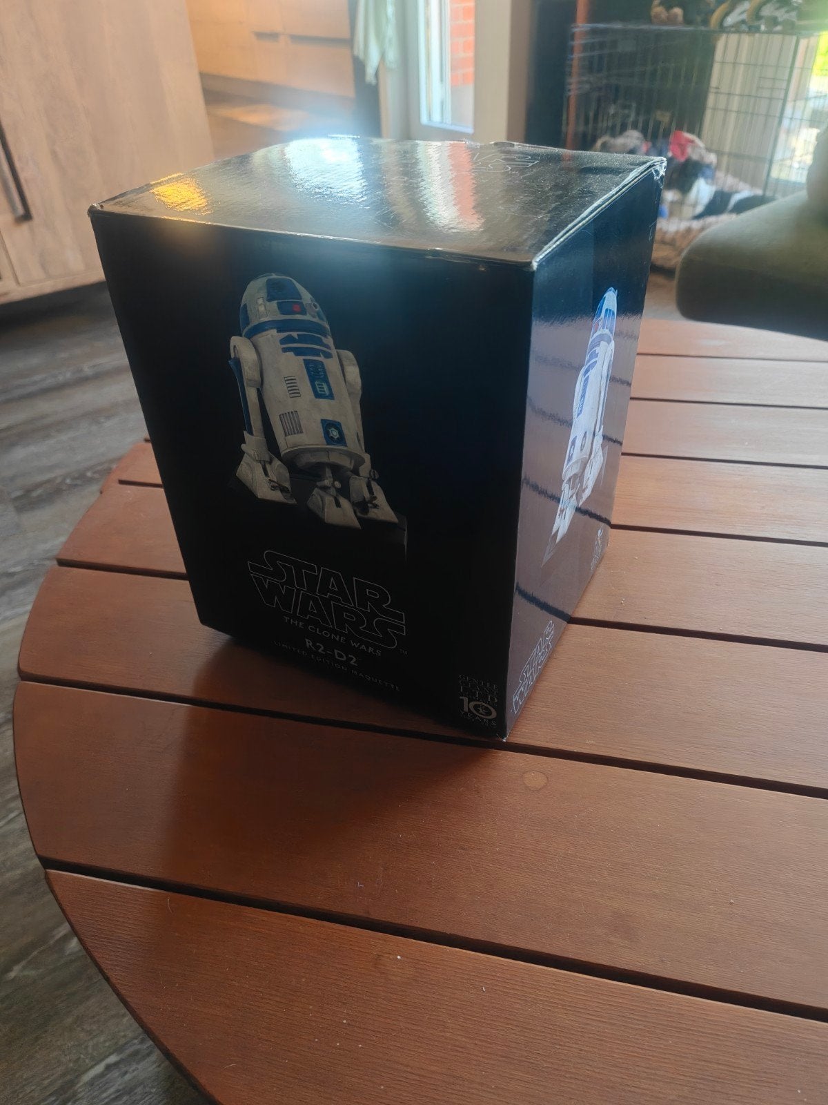 gentle giant r2d2 thé Clone wars limitid edetion, Enlèvement ou Envoi