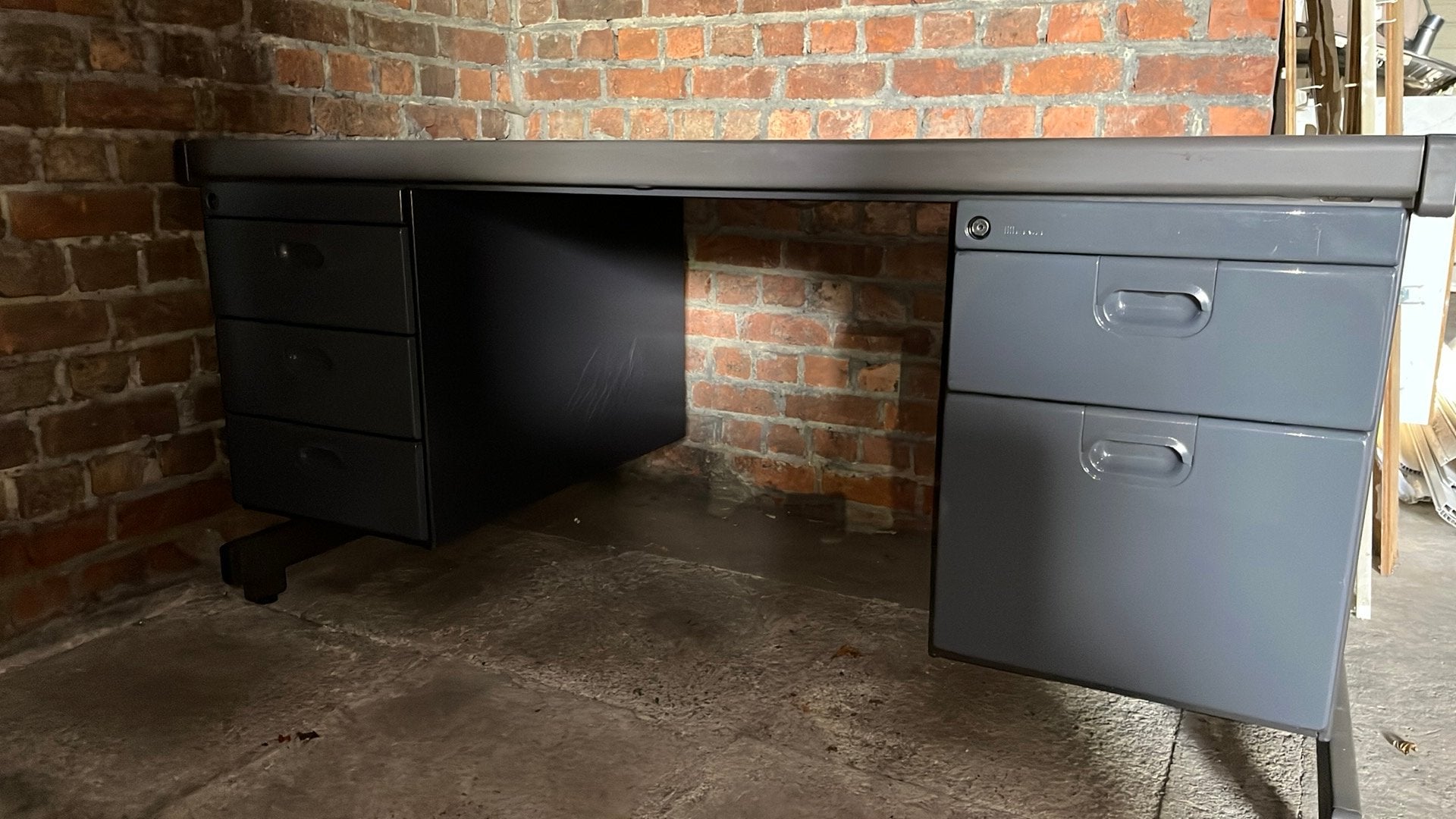 Bureau, Maison & Meubles, Enlèvement, Utilisé, Autres marques, Métal