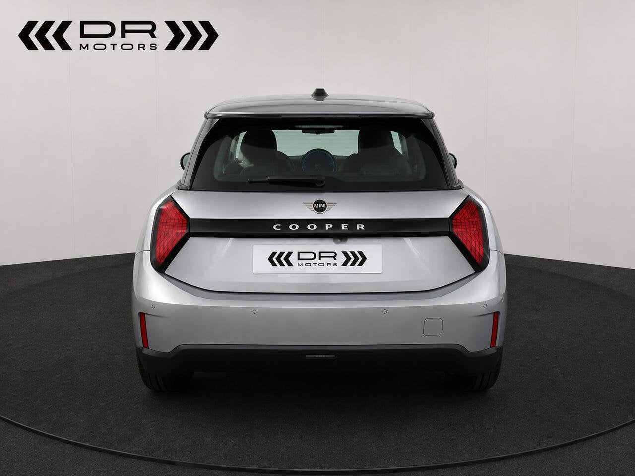 MINI Cooper E E - RANGE 305 KM - HEAD UP - CARPLAY - CAMERA, Autos, Mini, 0 kg, 0 kg, Noir, 0 cylindres