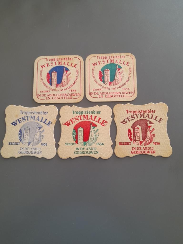 4 anciens sous-verres à bière trappistes Westmalle, Collections, Enlèvement ou Envoi