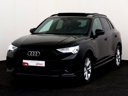 Audi Q3 Audi Q3  S line 35 TFSI  110(150) kW(ch) S tronic, Auto's, Zwart, 151 g/km, SUV of Terreinwagen, Q3