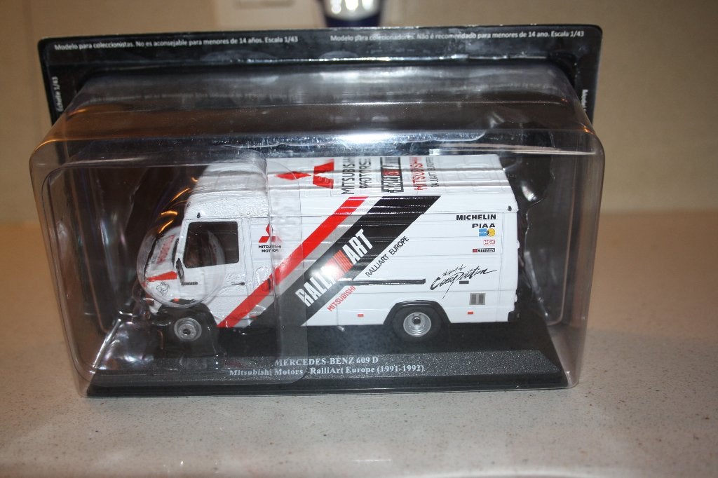 1:43 Mercedes-Benz 609D Mitsubishi rally service assistance., Ophalen of Verzenden, Nieuw, Auto