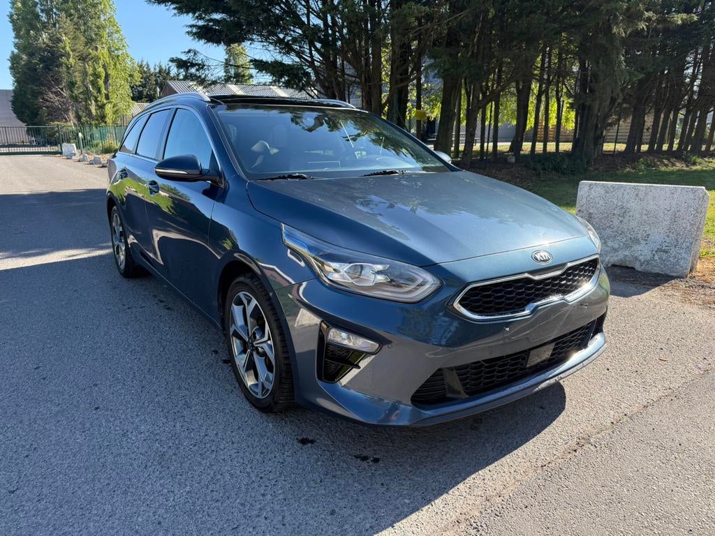 Kia Ceed | Pano - Schuifdak | Automaat | 2019 | Break |Euro6, Blauw, Leder en Stof, Bedrijf, 5 deurs