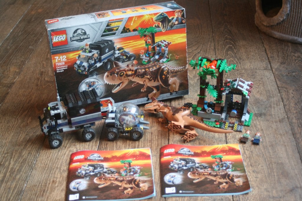 Lego 75929 Jurassic World livré dans une boîte, Ensemble complet, Comme neuf, Jurassic World, Enlèvement ou Envoi