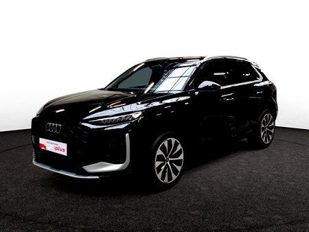 Audi Q3 SUV S line TFSI  110 kW S tronic, Auto's, Automaat, Zwart, https://public.car-pass.be/vhr/110fc229-f419-4caa-9638-c5f9156d7cca