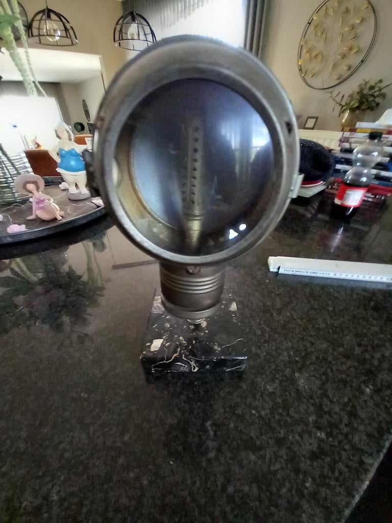 Oude gloei fiets lamp, Ophalen