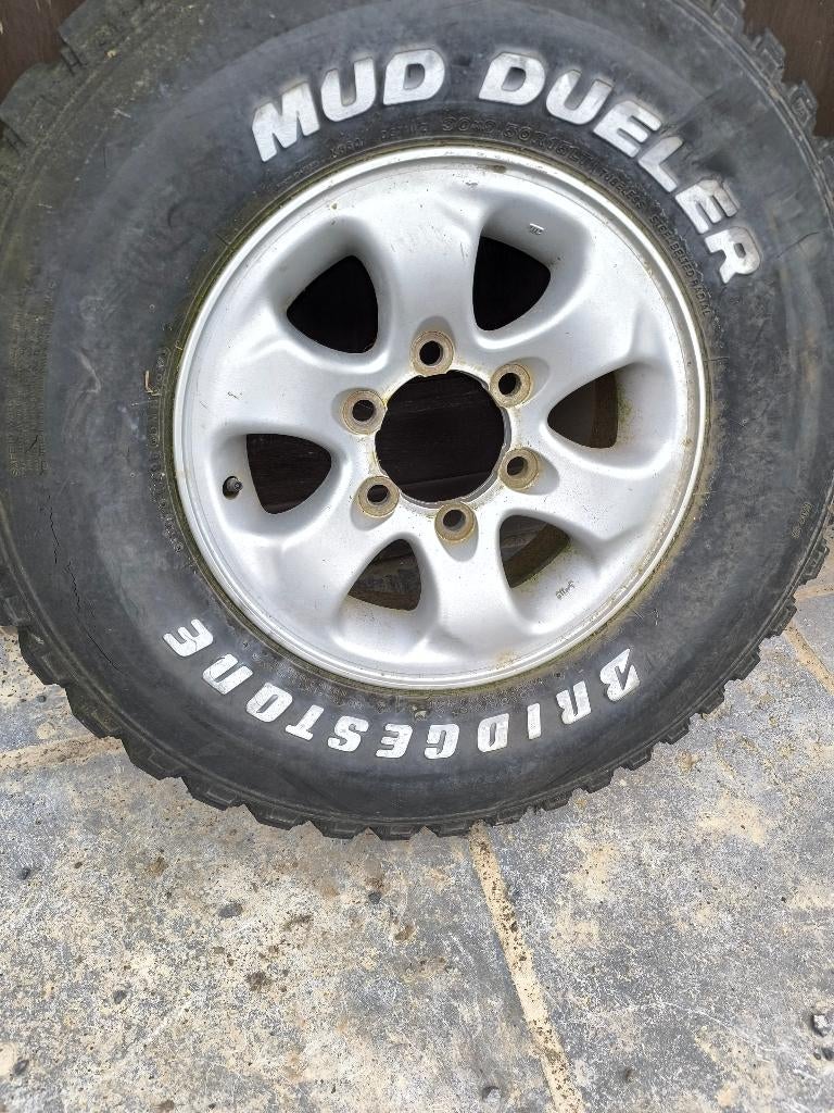 Jantes nissan tgr, Enlèvement, Jante(s)