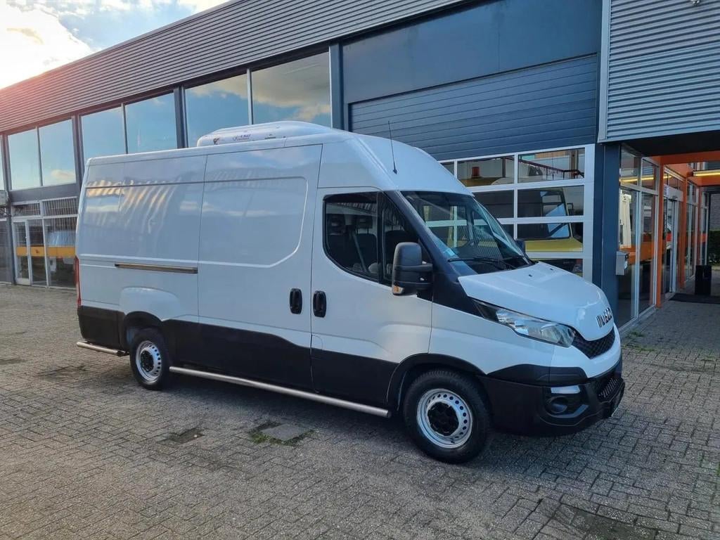 Iveco Daily 35S14 Kuhlwagen -20 Standby 230V/ CNG/ Erdgas, Auto's, 100 kW, Gebruikt, 4 cilinders, Wit