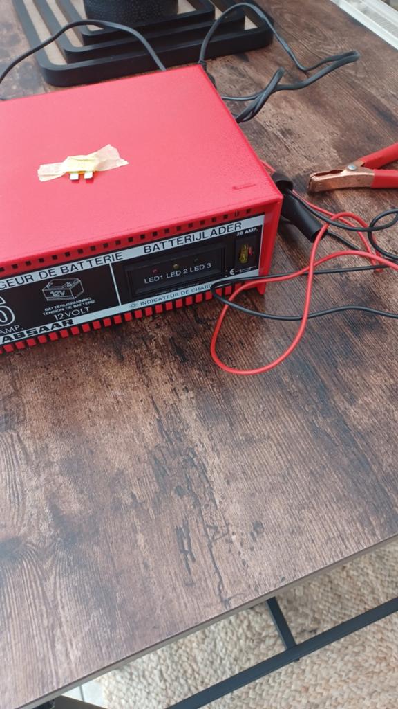 Batterij oplader, Ophalen