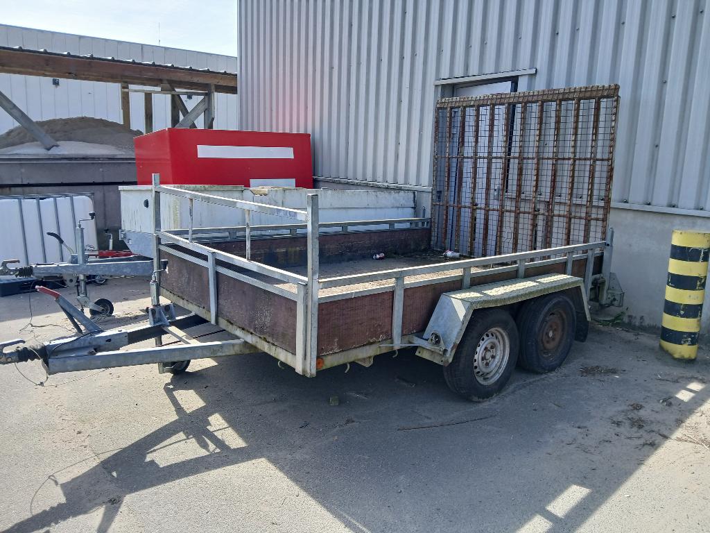 Aanhangwagen, Ophalen, Gebruikt