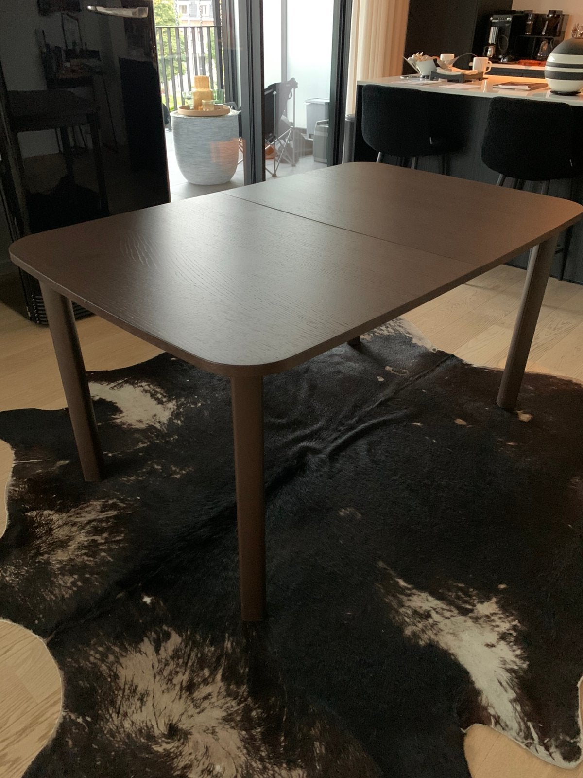 Uitschuifbare eettafel bruin, Ophalen, Zo goed als nieuw