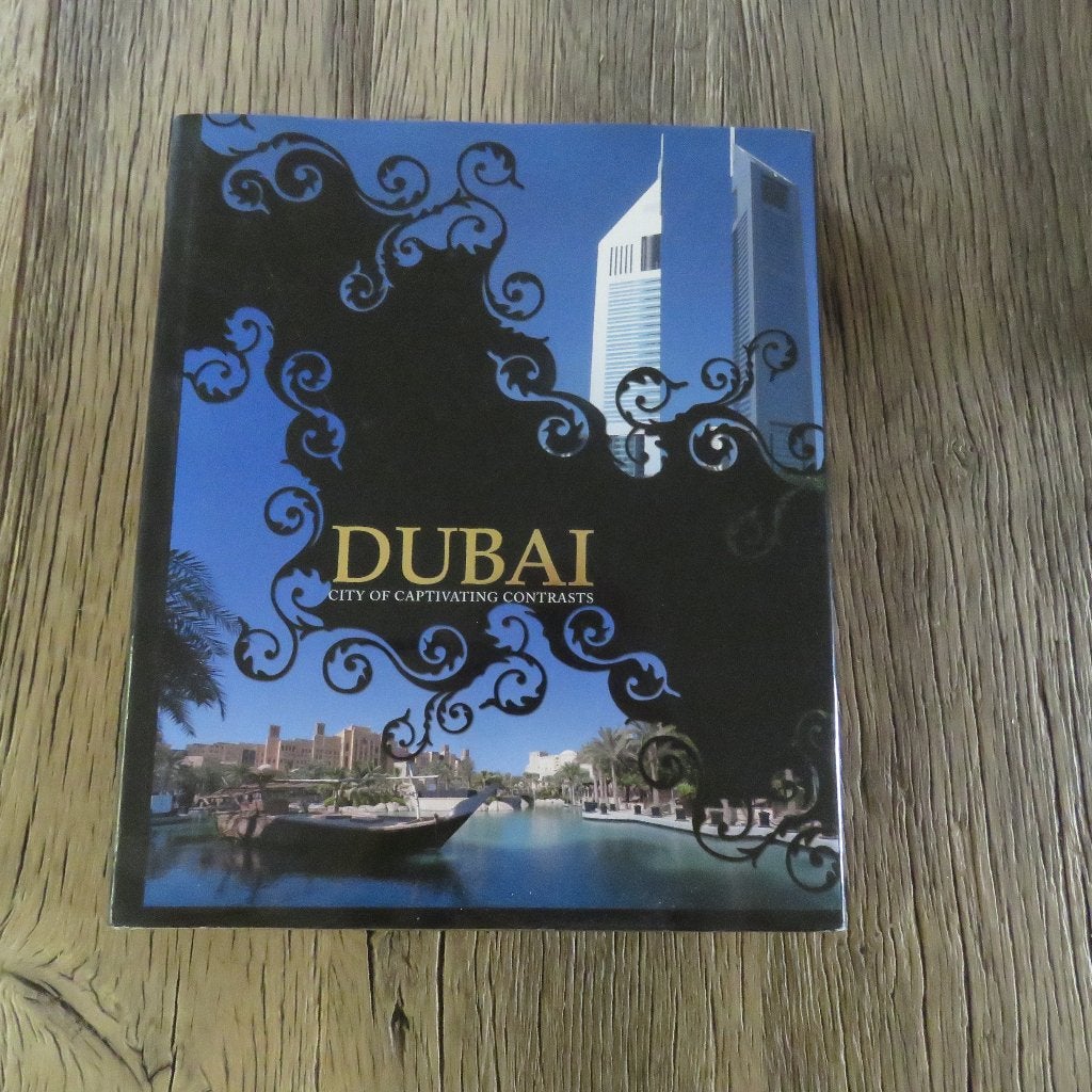Dubai City of captivating contrasts Engelstalig, Boeken, Ophalen of Verzenden