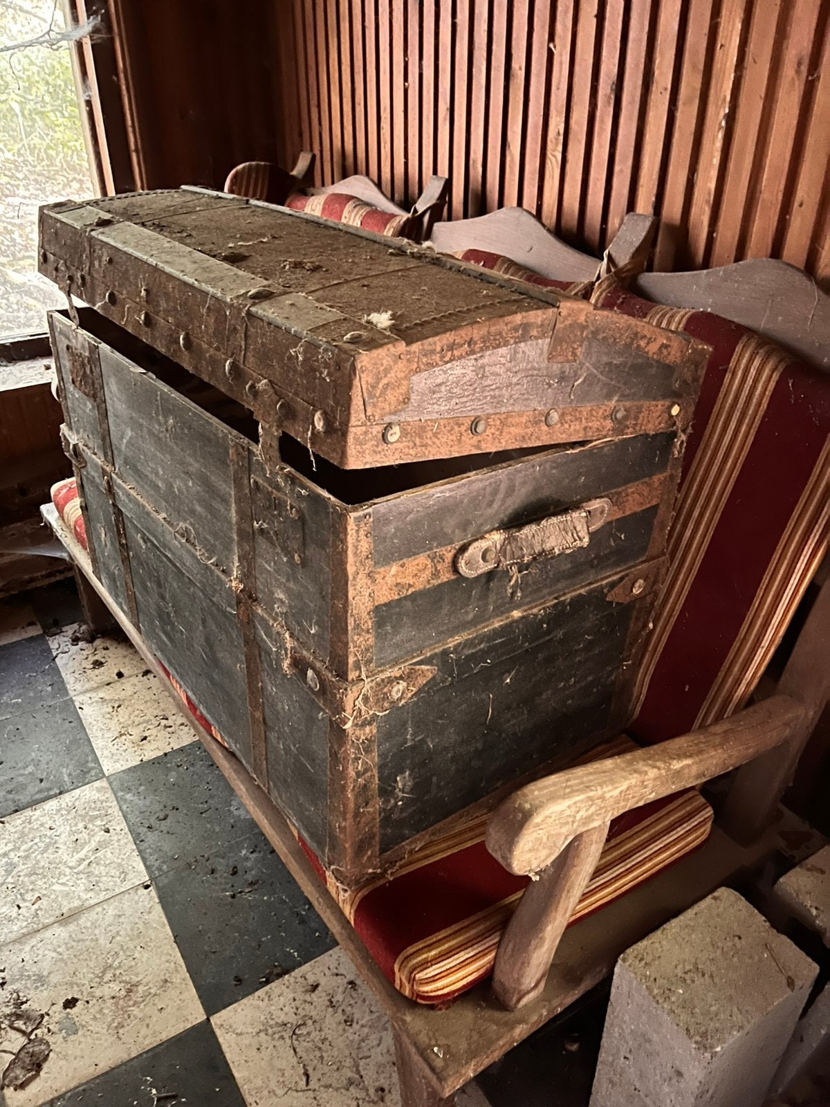 Authentieke antieke hutkoffer reiskoffer rond 1900, Enlèvement, Utilisé