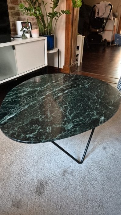 Table basse en marbre, Maison & Meubles, 100 à 150 cm, Métal, Comme neuf, Enlèvement