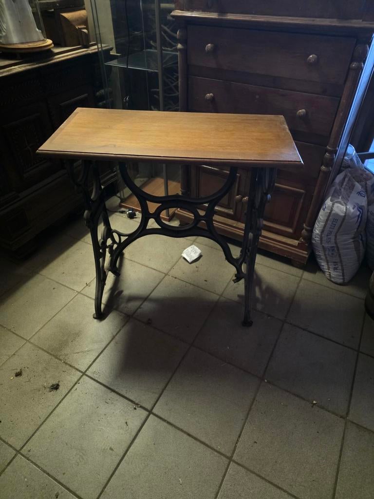 Mooi bijzet tafel, Ophalen of Verzenden