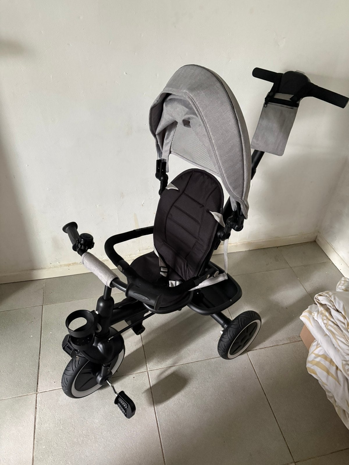 Trycicle evolutif lionelo, Vélos & Vélomoteurs, Vélos | Tricycles pour enfants, Enlèvement, Neuf, Siège réglable