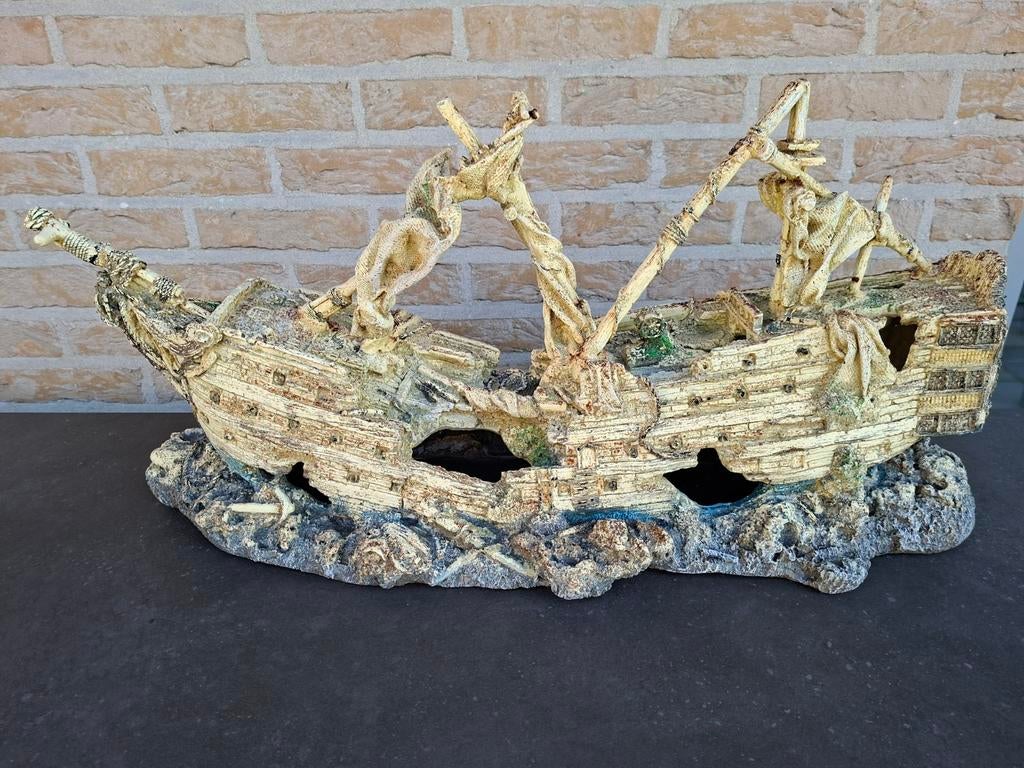 Aquarium scheepswrak XXL, Ophalen