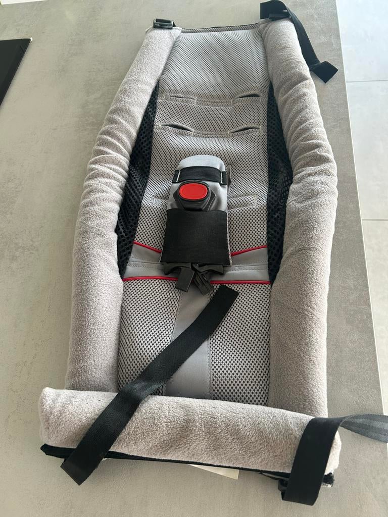Thule Infant Sling (baby hangmat voor fietskar), Enlèvement, Comme neuf