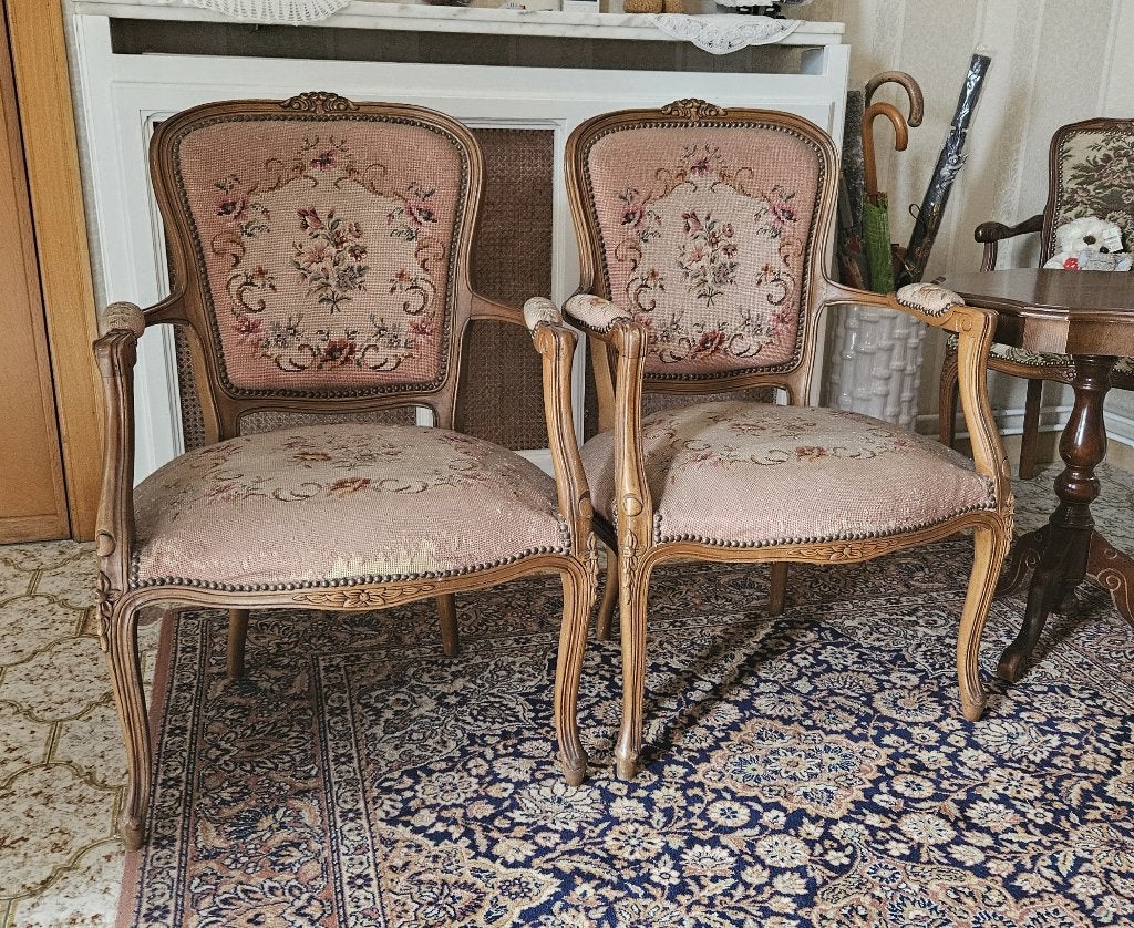 2 brocante stoelen met houten frame, Huis en Inrichting, Ophalen, Gebruikt